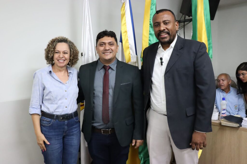 IMG-20221215-WA0137-1024x682 Valdônio Rodrigues é eleito presidente da Câmara Municipal de Gurupi 