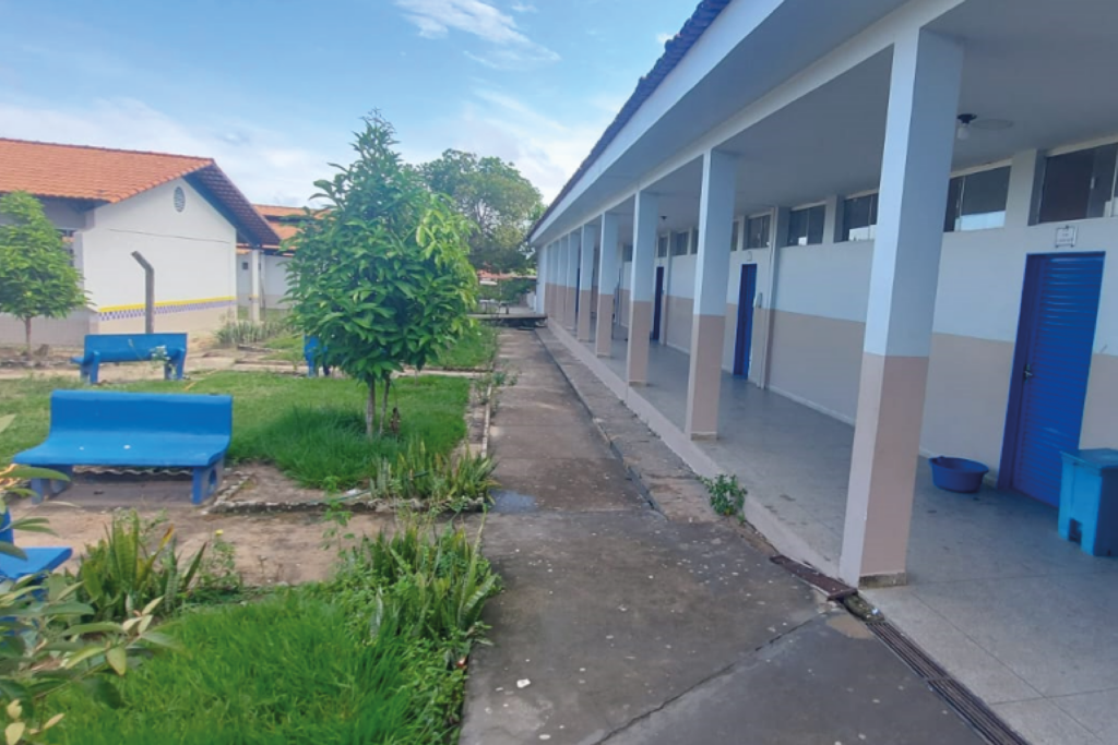 03-sede-nova-da-Escola-Estadual-Getulio-Vargas-1024x683 Escola iniciada há mais de uma década em Ananás foi paralisada na fase final e alunos continuam estudando em instalações antigas
