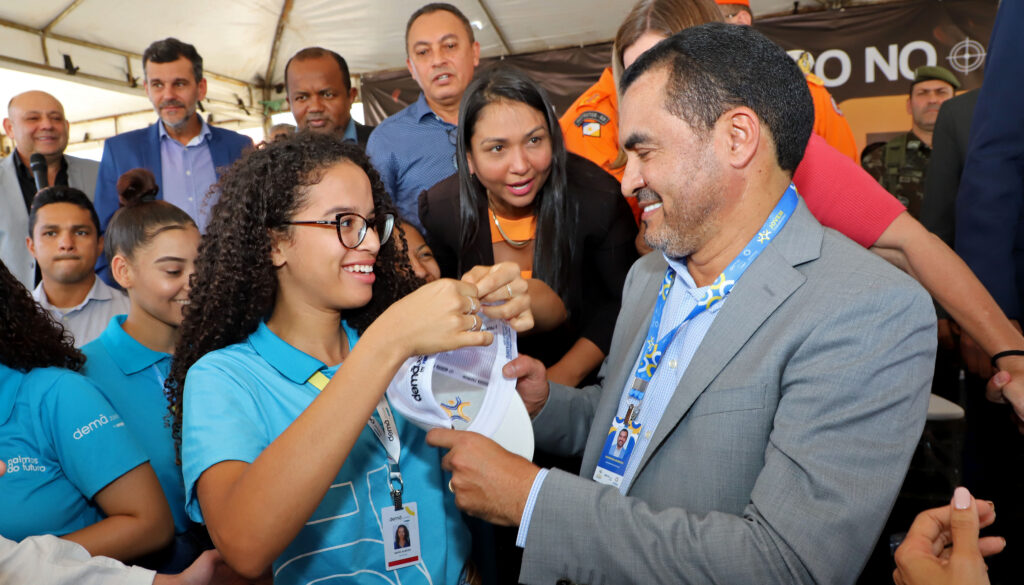 Programa-Jovem-Trabalhador-F3-Frederick-Borges-1024x585 Governador Wanderlei Barbosa lança oficialmente o maior programa de aprendizagem jovem da história do Tocantins