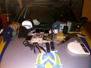 4º BPM apreende drogas, arma de fogo e recupera objetos roubados em Gurupi