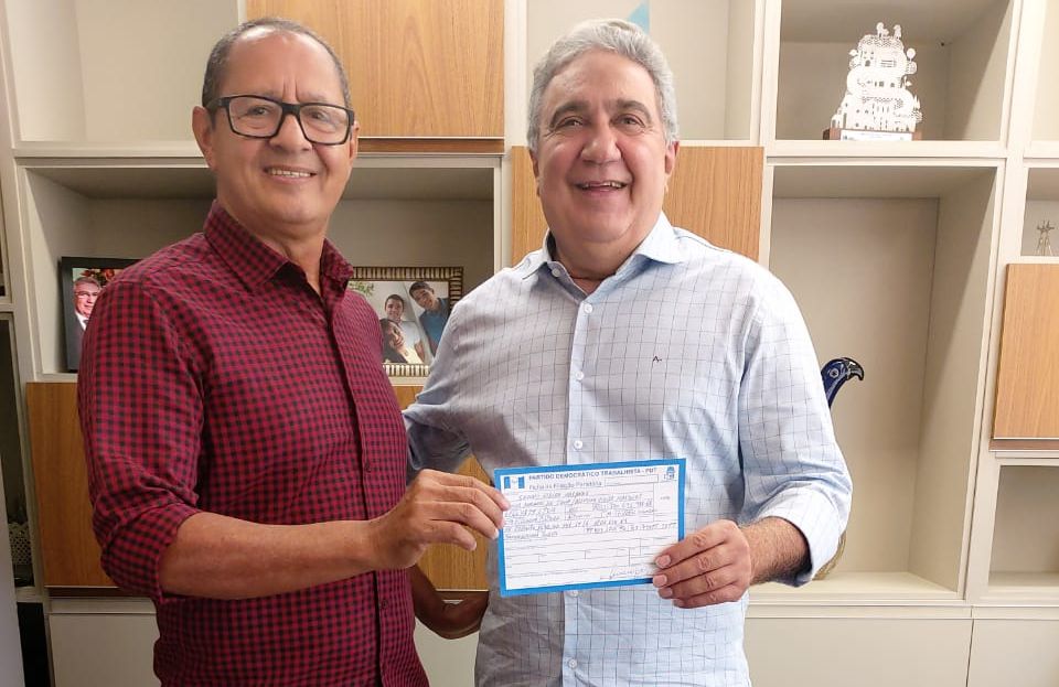 Soró cita lealdade e ideias de Siqueira Campos e anuncia desistência da sua candidatura à deputado estadual pelo PDT