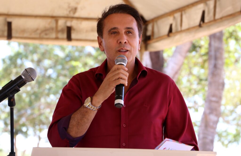 Josi-e-GaguimGurupi-em-Obras-Prefeita-Josi-Nunes-anuncia-construcao-da-Via-da-Integracao-Leste-Oeste-ok-1024x663 Atitude TO