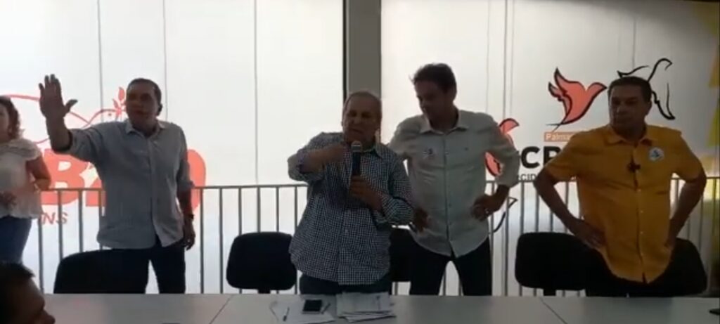 Carioca Wanderlei Luxemburgo leva cartão vermelho do colombiano, Carlos Amastha na disputa vaga de candidato ao senado do PSB pelo Tocantins