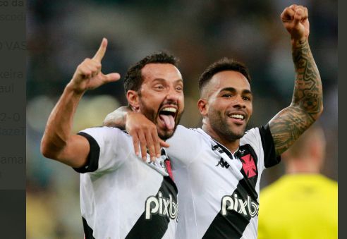 Vasco vence Botafogo no Maracanã para entrar no G4 do Carioca