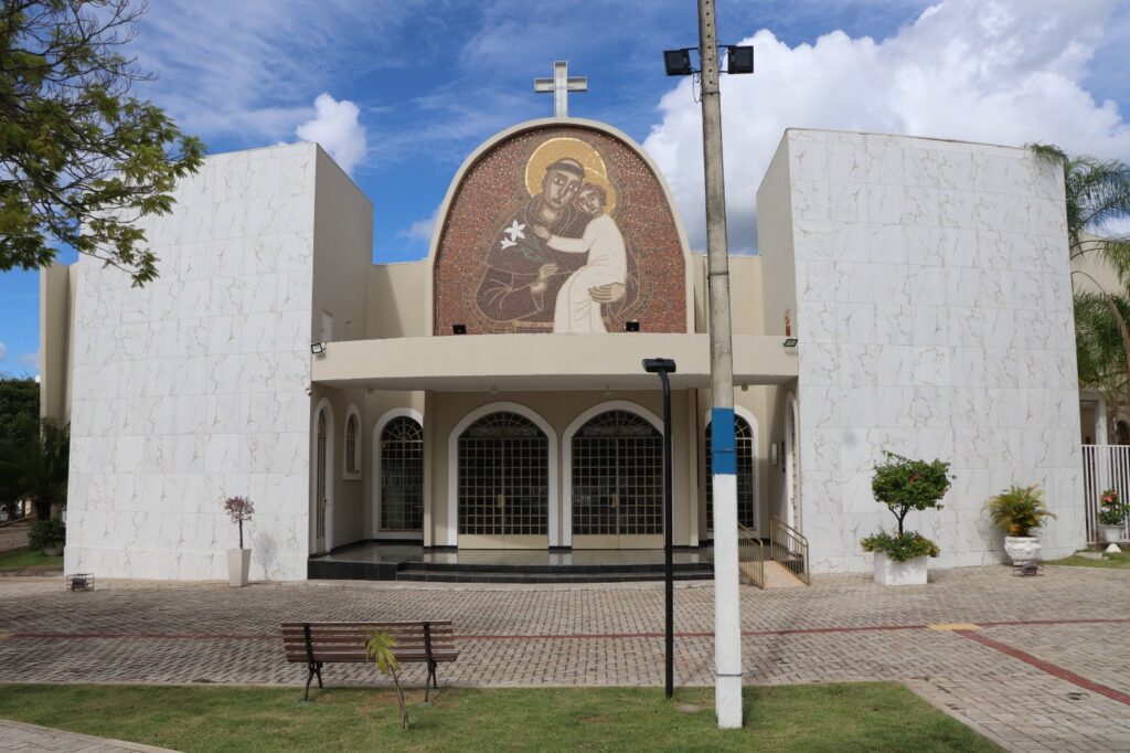 Paroquia-de-Santo-Antonio-em-Gurupi-1024x682 Atitude TO