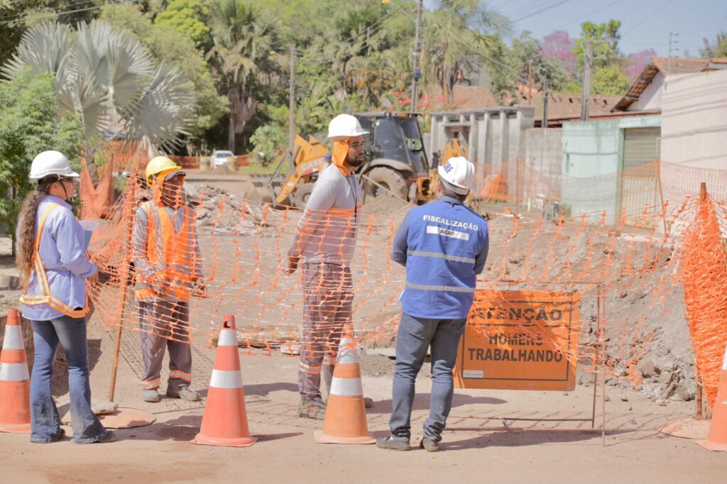 BRK-Gurupi-em-obras-mais-de-60-trechos-em-servicos-para-ampliacao-da-rede-de-esgoto_-Gurupi-deve-atingir-70-de-cobertura-gerando-mais-de-600-empregos-1-1024x682 Atitude TO