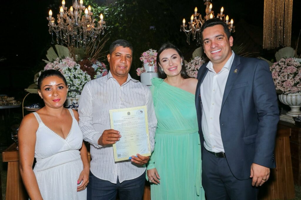 Gutierres-casamento-1024x682 Aprovada a Lei proposta pelo Deputado Gutierres Torquato que incorpora Casamento Comunitário ao calendário cultural do Tocantins
