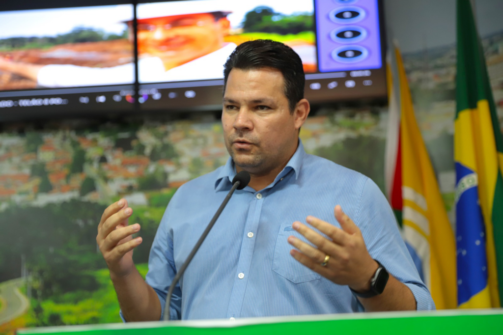IMG_7682-1024x682 Líder do Governo na Assembleia Legislativa, Eduardo do Dertins, declara apoio à reeleição do prefeito Wagner Rodrigues em Araguaína
