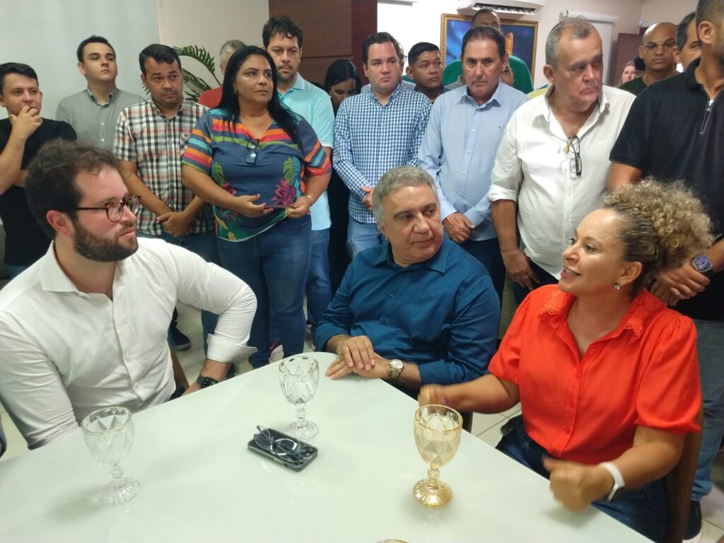 WhatsApp-Image-2024-03-11-at-12.04.45-1024x768 Governador em exercício, Laurez Moreira, e Prefeita Josi Nunes se reúnem com empresário do agronegócio para impulsionar investimentos em Gurupi