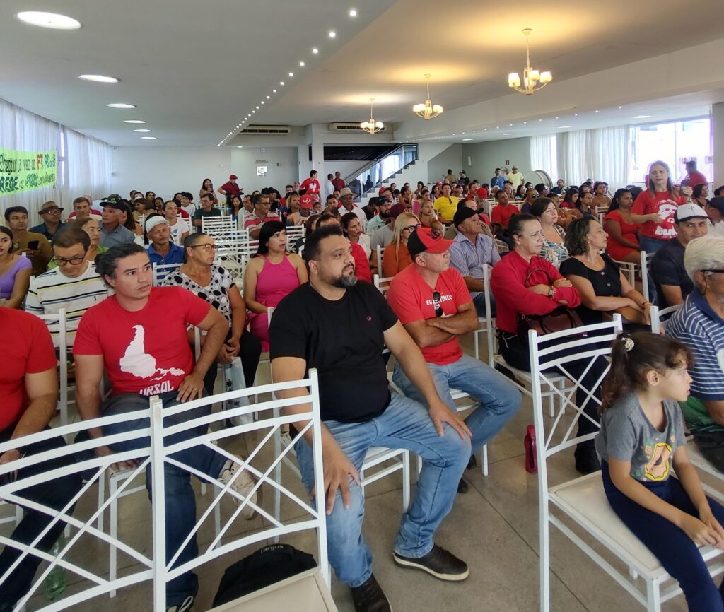 219b2a0f-a5ad-4b2e-8547-ac6f7d482272-1024x866 União das esquerdas: Célio Moura lança pré-candidatura à Prefeitura de Araguaína