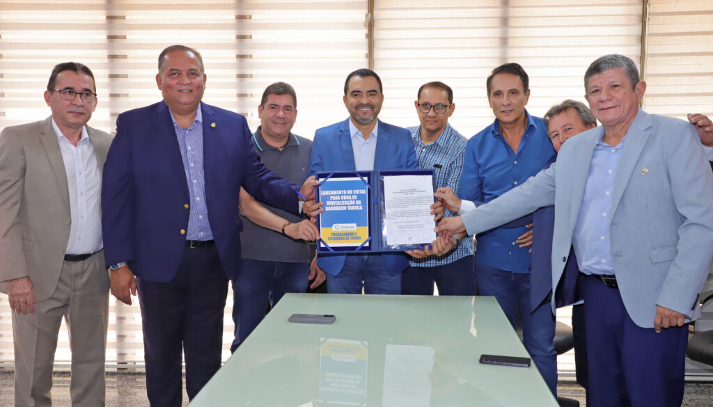 Rio-Formoso-F1-Governador-Wanderlei-Barbosa-lanca-oficialmente-edital-para-recuperacao-do-Projeto-de-Irrigacao-Rio-Formoso-avaliada-em-R-34-milhoes-foto-Esequias-Araujo-1024x585 Edital no valor de R$ 34 milhões para recuperação de barragem do Projeto de Irrigação Rio Formoso é lançado pelo governador Wanderlei Barbosa