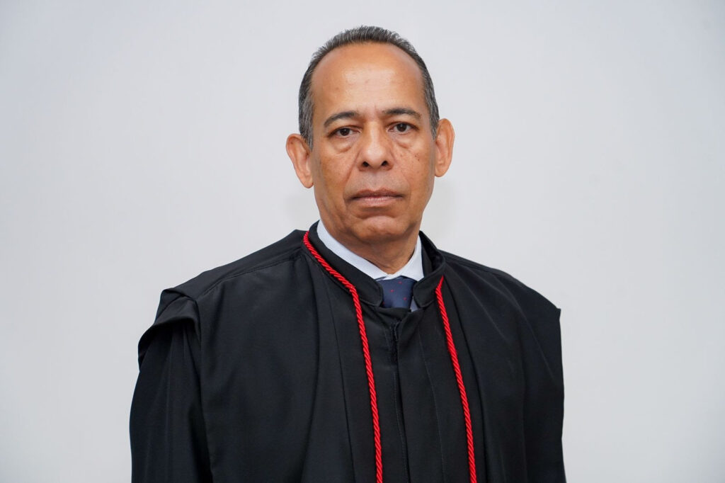 procurador-de-Justica-Joao-Rodrigues-Filho-1024x682 Atitude TO