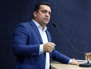 Gutierres Torquato propõe ao Governo aplicação imediata de recursos remanescentes do FUNDEB como bonificação aos profissionais da Educação Básica