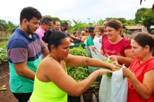 Hortas Comunitárias: Com mais de 150 toneladas de distribuição de alimentos em 2024, iniciativa do deputado Eduardo Fortes promove segurança alimentar e transformação social no Tocantins