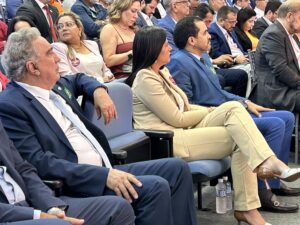 Antecipação do processo e conflitos nas eleições de 2026 geram tensões no Palácio e a cadeira que separou o governador do seu vice