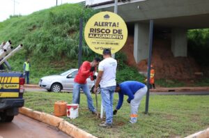 Gurupi passa a ter placas de alerta contra alagamentos em pontos críticos da cidade