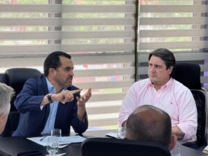 Deputado Eduardo Fortes e Governador Wanderlei Barbosa Discutem Demandas para o Sul e Sudeste do Tocantins