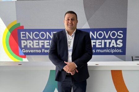 Em Brasília, prefeito Elton Moreira busca avanços para Cariri do Tocantins