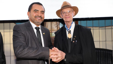 Governador Wanderlei Barbosa participa da posse de Alberto Sevilha na Presidência do Tribunal de Contas do Tocantins