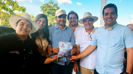 Governador do Tocantins discute parcerias para a TECH FARM SHOW 2025 em visita a Gurupi