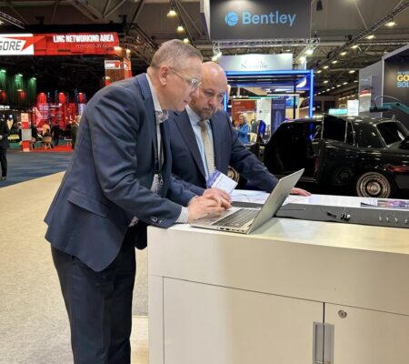 Cardiologistas do Medical Palmas apresentam técnica inovadora em congresso europeu de cirurgia vascular