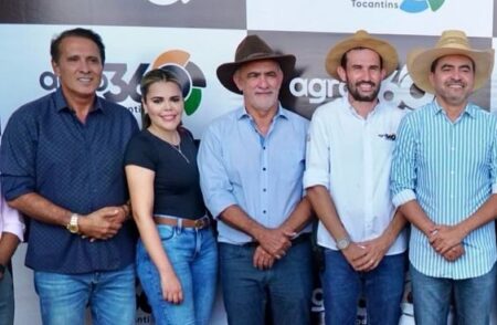 Deputado Gaguim confirma pré-candidatura de Luana Nunes à Câmara Federal durante a Feira Agro 360 em Peixe
