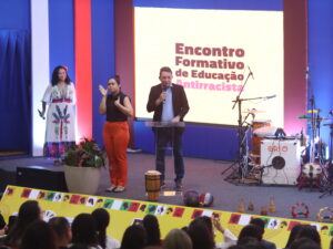 Governo do Estado reúne educadores dos 139 municípios em encontro presencial de Educação Antirracista do Tocantins