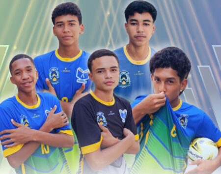 Equipes de Futsal do CEM Ary Ribeiro Valadão Filho conquistam vaga na final do JETS – Fase Municipal