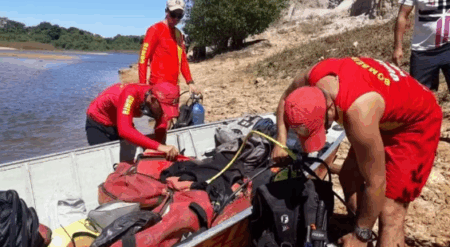 Homem morre afogado após entrar em rio para tomar banho