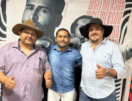 Bem-recebido pelo povo, Eduardo Fortes participa da abertura da ExpoFormoso e valoriza o agro