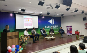 Governo estadual e municípios se reúnem e debatem estratégias no combate ao sarampo