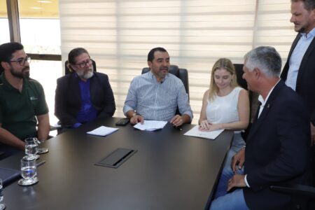 Vitória para o setor produtivo: Governador do Tocantins se compromete a sancionar projeto contra moratória da soja