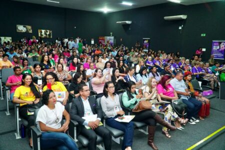Conferência Regional de Políticas para as Mulheres reúne representantes de 19 municípios da região Sul em Gurupi