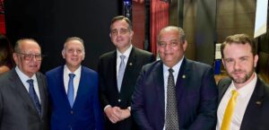 Vice-presidente do Senado Eduardo Gomes participa de seminário internacional do IDP e defende regulação equilibrada para a IA no Brasil