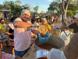 Sopão Solidário leva alimento, esperança e integração ao Setor Industrial em Gurupi