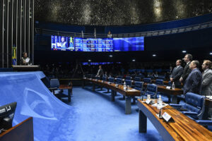 Em despedida do Senado, Kátia Abreu faz balanço do mandato e defende democracia
