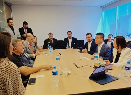 Viabilizado pela senadora Professora Dorinha, Palmas será a primeira cidade do Brasil a implantar projeto-piloto de sala de aula 100% conectada