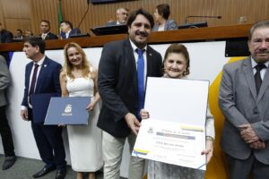 Andrea Stival e Edith Peixoto Stival são homenageadas na Assembleia e reconhecidas por contribuição socioambiental e econômica ao Tocantins e Goiás