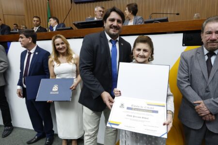 Andrea Stival e Edith Peixoto Stival são homenageadas na Assembleia e reconhecidas por contribuição socioambiental e econômica ao Tocantins e Goiás