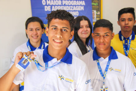 Governo do Tocantins lança novo programa de preparação de adolescentes e jovens para o mercado de trabalho