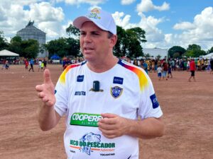 Cristiano Pisoni é visto com lideranças na Copa do Craque e alimenta especulações sobre candidatura