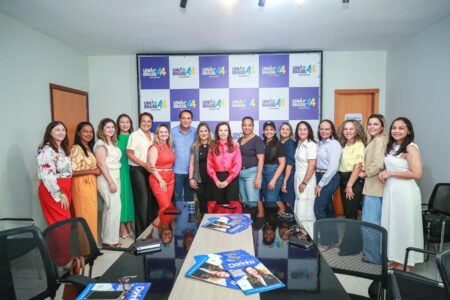 Força feminina: 92% das prefeitas fecham com Dorinha para o governo