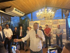 Eduardo Siqueira projeta até oito cadeiras para o Podemos e veta candidaturas de familiares: “Foco na qualidade”