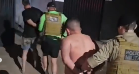 Confusão em praia de Peixe deixa duas pessoas feridas; dois homens são detidos pela PM