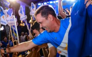 “‘Não era IA, eram tocantinenses’, diz Vicentinho Júnior após ato com grande público em Augustinópolis”