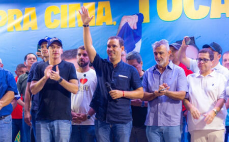 Em evento no sudeste do TO, Vicentinho recebe apoio de prefeitos, vereadores e lideranças