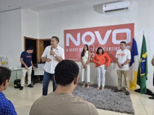 Ataídes de Oliveira apresenta Rosileia Dias Carneiro para vice-governadora e Coronel Nilton Santos para o Senado Federal