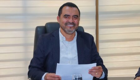 “Recebo esse resultado com gratidão. Saber que 83% dos tocantinenses aprovam o nosso governo mostra que estamos no caminho certo. Isso nos dá ainda mais responsabilidade para continuar trabalhando, entregando obras, fortalecendo os municípios e melhorando os serviços públicos. Vamos seguir até o fim fazendo uma gestão presente e voltada para as pessoas”, afirmou. Presidente estadual do Republicanos, Wanderlei Barbosa