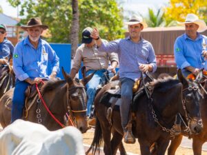 Vicentinho recebe apoio de vereadores durante Cavalgada de Tabocão