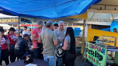 Laurez Moreira leva propostas de desenvolvimento econômico a Paraíso e Fátima e visita Feira em Palmas